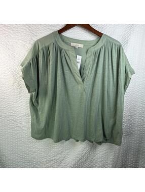 Loft Blouse Women's Green Short Sleeve V-Neck Casual Shirt Pullover Large NWT